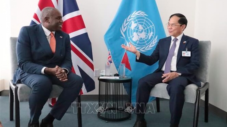 Deputy PM meets UK, Polish counterparts and FedEx CEO on sidelines of UNGA 80